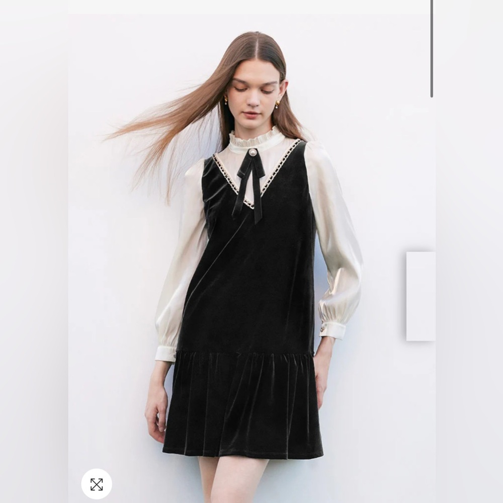 GOELIA, Black Velvet Patchwork Mini Dress With Tie NWT